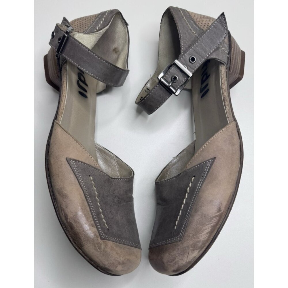 Fidji Two Tone Leather Mary Jane Shoes Size 39 EU 8 US - Picture 6 of 16